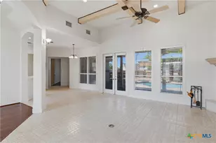 105 Maderas, Seguin, TX 78155 - Photo 12