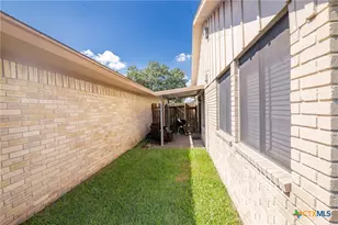 306 Waterford Dr, Victoria, TX 77901 - Photo 20