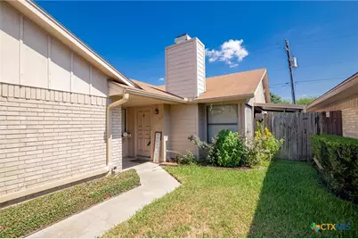 306 Waterford Drive, Victoria, TX 77901 - Photo 2