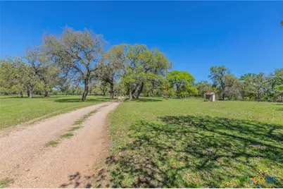 1500 County Road 405, Buckholts, TX 76518 - Photo 30