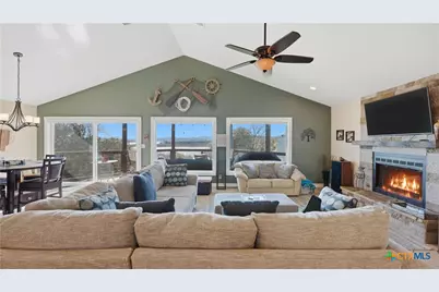 956 Lakebreeze Drive, Canyon Lake, TX 78133 - Photo 1