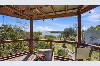 956 Lakebreeze Drive, Canyon Lake, TX 78133 - Photo 30