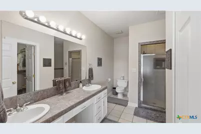 956 Lakebreeze Drive, Canyon Lake, TX 78133 - Photo 6