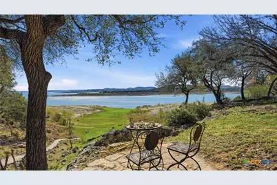 956 Lakebreeze Drive, Canyon Lake, TX 78133 - Photo 10