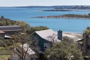 956 Lakebreeze Dr, Canyon Lake, TX 78133 - Photo 30