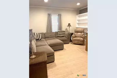 1135 N Penelope Street, Belton, TX 76513 - Photo 18