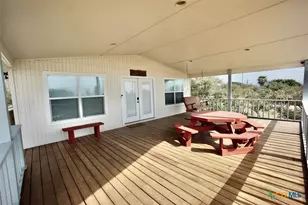 14th Olive St, Port O'Connor, TX 77982 - Photo 8