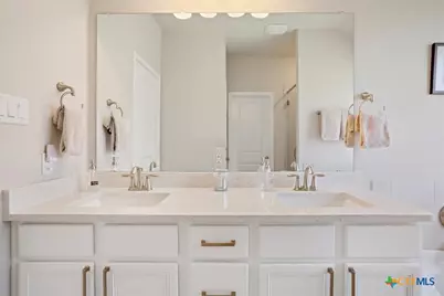 5737 St Charles Drive, Belton, TX 76513 - Photo 14