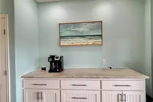 403 W Maple St, Port O'Connor, TX 77982 - Photo 14
