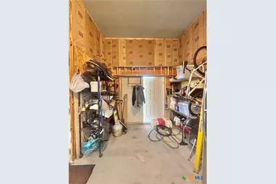 403 W Maple Street, Port O'Connor, TX 77982 - Photo 34