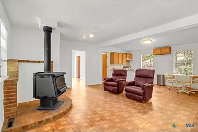 1300 Keller Lane, Seguin, TX 78155 - Photo 10