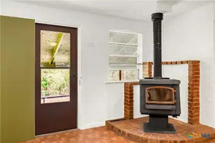 1300 Keller Ln, Seguin, TX 78155 - Photo 12