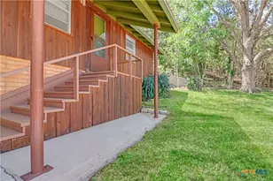 1300 Keller Ln, Seguin, TX 78155 - Photo 22