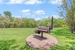 1300 Keller Ln, Seguin, TX 78155 - Photo 36