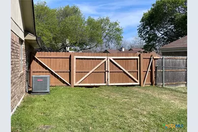 3312 Honeysuckle Drive, Killeen, TX 76542 - Photo 24