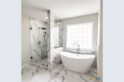 202 Ridge View, Victoria, TX 77904 - Photo 4