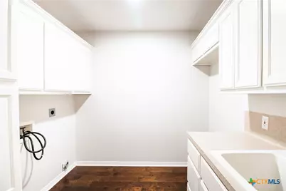 202 Ridge View, Victoria, TX 77904 - Photo 22