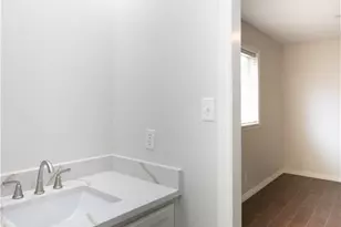 202 Ridge View, Victoria, TX 77904 - Photo 16