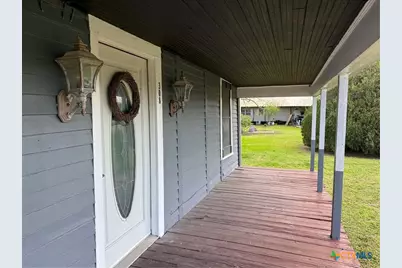 308 N Pumphrey Street, Edna, TX 77957 - Photo 2