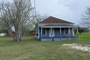 308 N Pumphrey St, Edna, TX 77957 - Photo 20