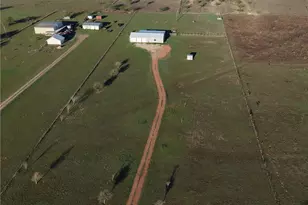 177 Leaning Oak Rd, Victoria, TX 77904 - Photo 8