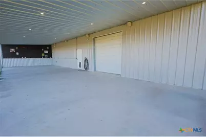 177 Leaning Oak Road, Victoria, TX 77904 - Photo 24