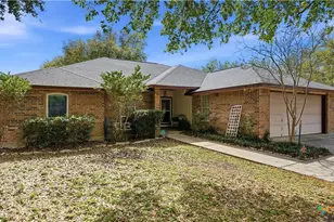 753 Belmont Dr, New Braunfels, TX 78130 - Photo 1