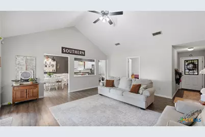 753 Belmont Drive, New Braunfels, TX 78130 - Photo 4