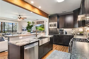 502 E Basel St, New Braunfels, TX 78130 - Photo 16