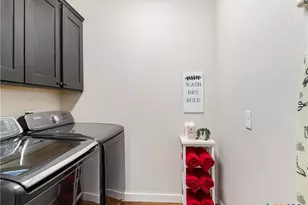 502 E Basel St, New Braunfels, TX 78130 - Photo 34