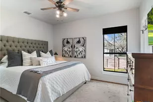 502 E Basel St, New Braunfels, TX 78130 - Photo 32