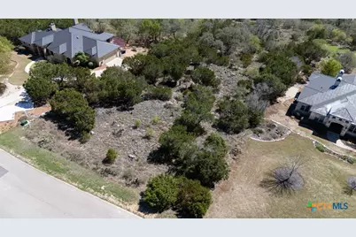 339 Valley Lodge, New Braunfels, TX 78132 - Photo 4