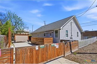 419 N Hackberry Street, San Antonio, TX 78202 - Photo 32