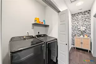 419 N Hackberry St, San Antonio, TX 78202 - Photo 24