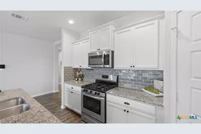 418 Moonvine Way, New Braunfels, TX 78130 - Photo 28