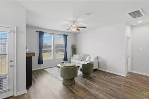 418 Moonvine Way, New Braunfels, TX 78130 - Photo 16