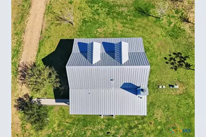 455 Buentello Rd, Victoria, TX 77905 - Photo 8