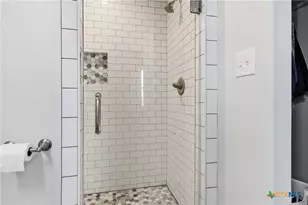 455 Buentello Rd, Victoria, TX 77905 - Photo 24