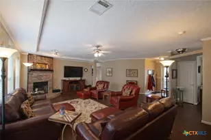 73 Rose Way, Victoria, TX 77905 - Photo 8