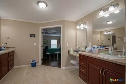 73 Rose Way, Victoria, TX 77905 - Photo 22