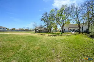 1906 Schorn St, Killeen, TX 76542 - Photo 36