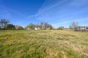 1906 Schorn St, Killeen, TX 76542 - Photo 20