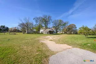 1906 Schorn St, Killeen, TX 76542 - Photo 18