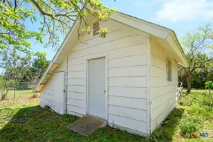 1906 Schorn St, Killeen, TX 76542 - Photo 32