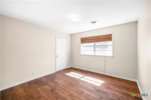 104 Willowick Dr, Victoria, TX 77901 - Photo 12