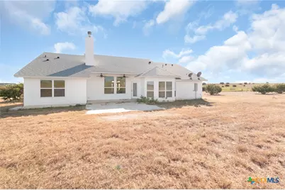 1298 County Road 2337, Lampasas, TX 76550 - Photo 36