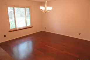 139 Lone Oak St, Seguin, TX 78155 - Photo 12