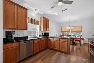 965 Rio Verde, New Braunfels, TX 78130 - Photo 8