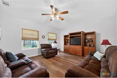 965 Rio Verde, New Braunfels, TX 78130 - Photo 4