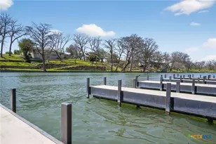 965 Rio Verde, New Braunfels, TX 78130 - Photo 34